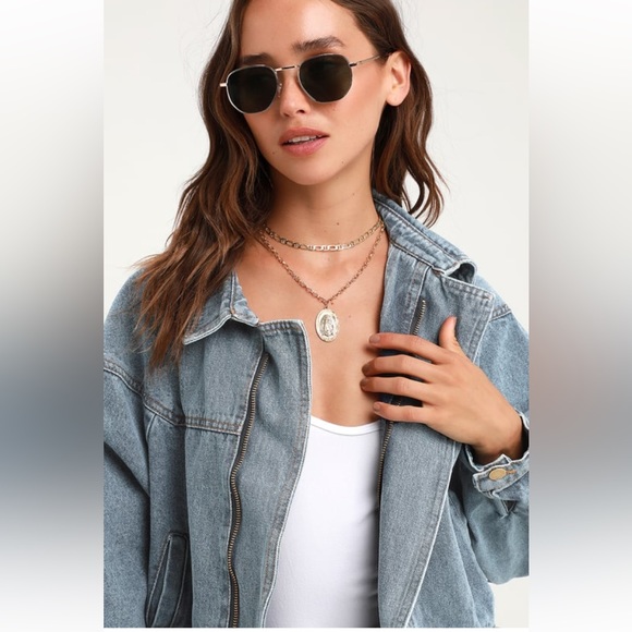 NWOT Sage the Label PYT Light Wash Denim Jacket - Picture 4 of 5